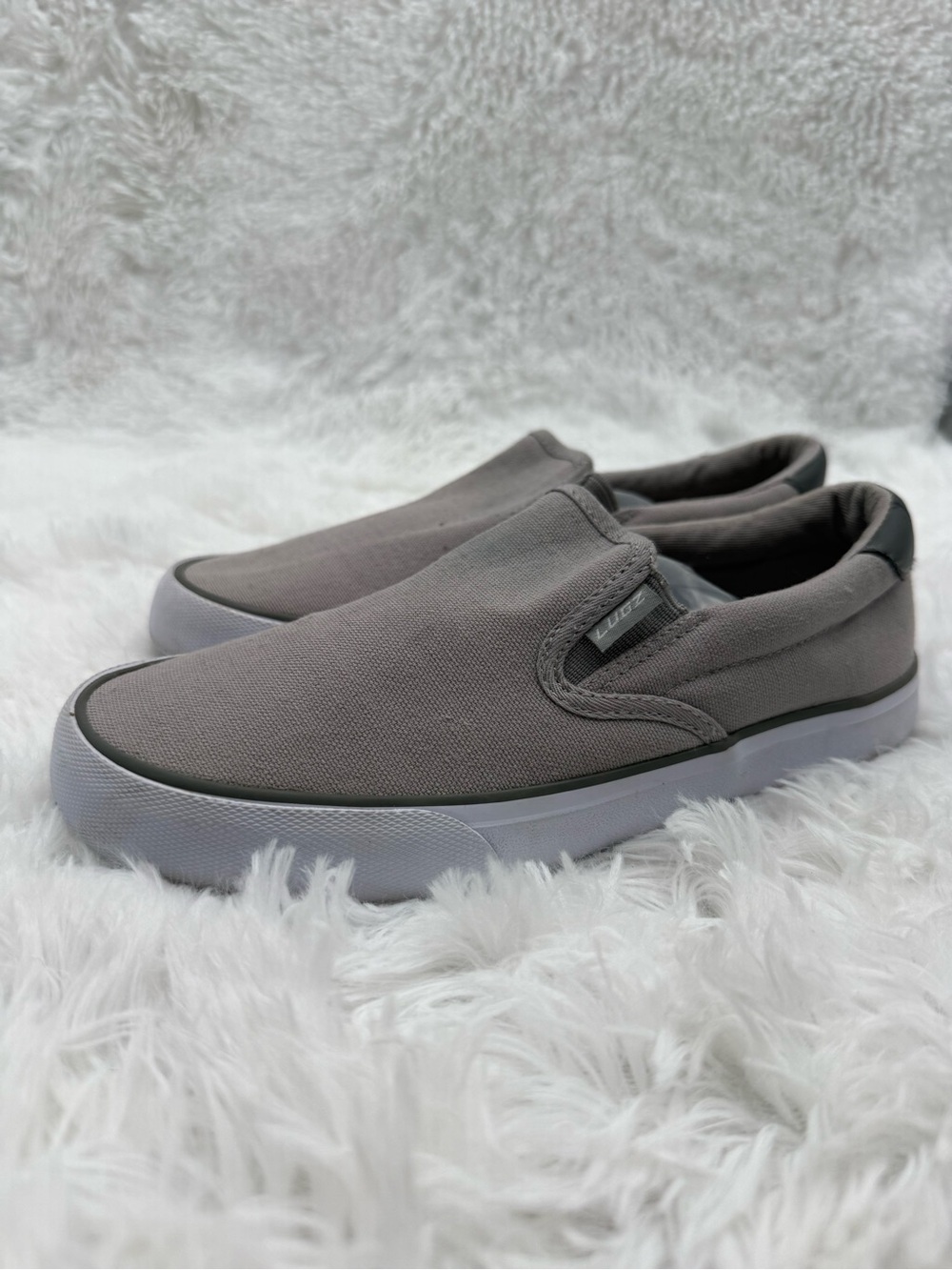 Lugz Sneakers Size 5.5 Gray Slip-On Clip Canvas Sneakers Casual Comfort - Picture 1 of 7